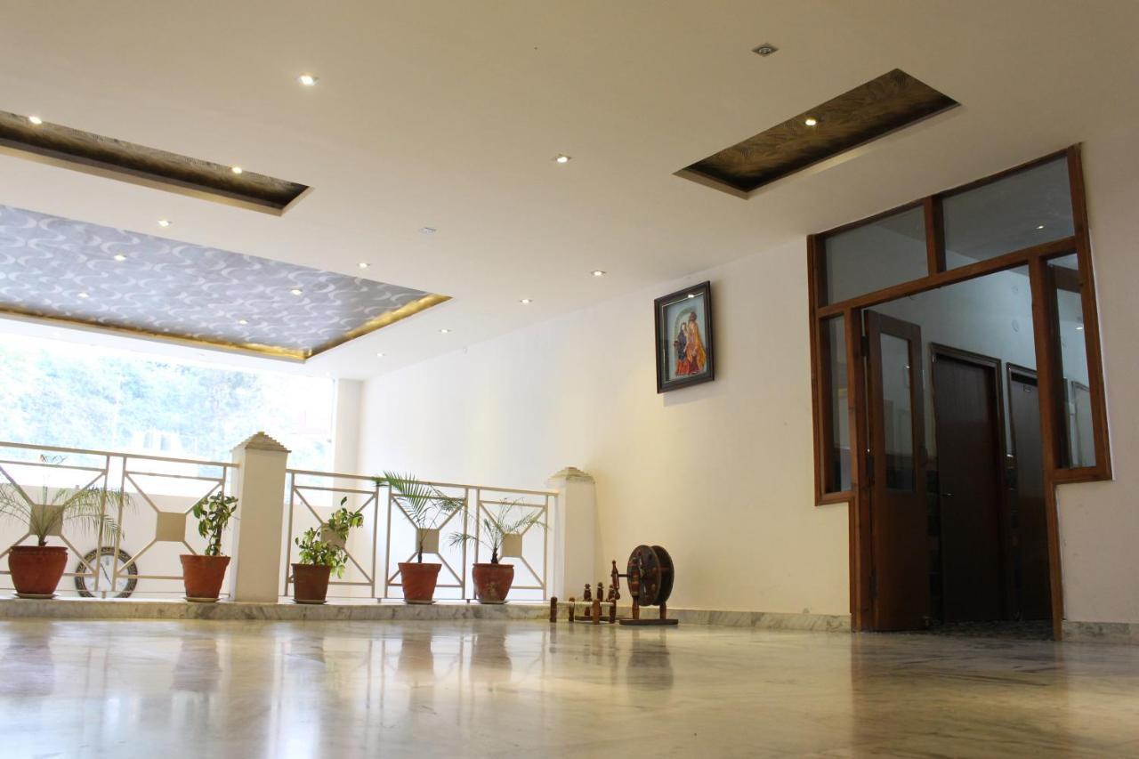 Hotel Vatika - The Riverside Resort Dharamshala Ngoại thất bức ảnh